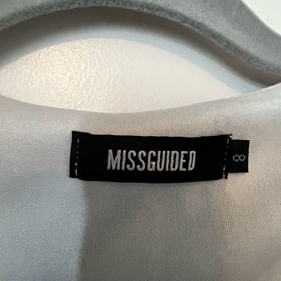 Misguided Black and White Snakeprint Mini Dress Size 8 - Picture 9 of 9